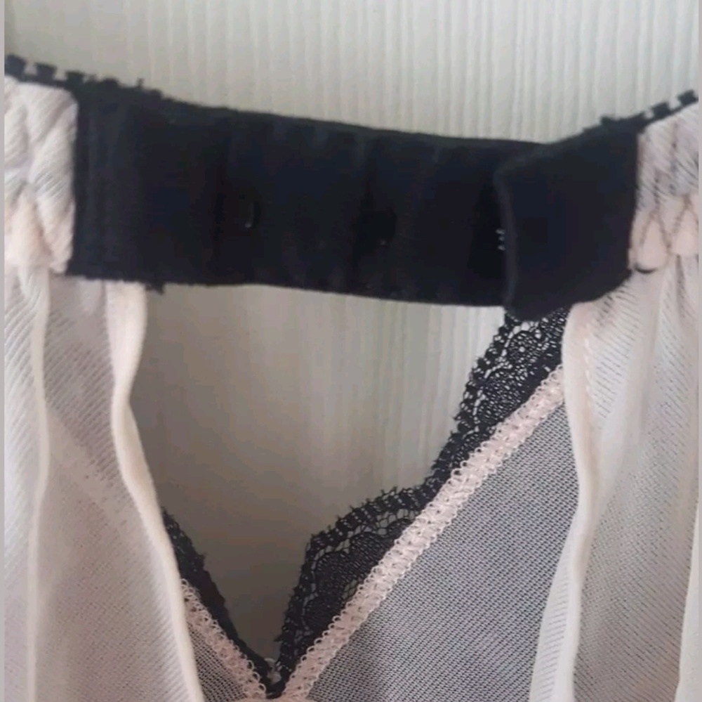 Betsy Johnson Intimates Chiffon Nightgown Sz L - Picture 6 of 7